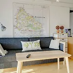 Apartment Aakirkeby *
