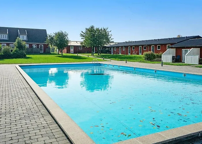 Apartament Aakirkeby