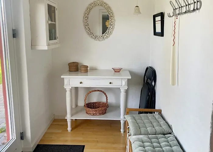 Aakirkeby Apartament
