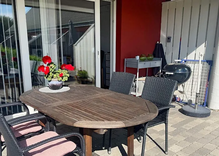Apartament Aakirkeby Åkirkeby
